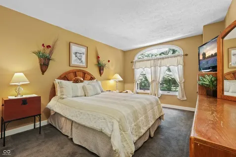 14442 Cherry Tree Carmel IN 46033