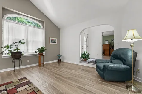 14442 Cherry Tree Carmel IN 46033