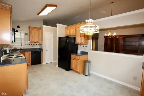 5728 Cross Bridge Court Plainfield IN 46168