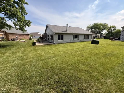5728 Cross Bridge Plainfield IN 46168