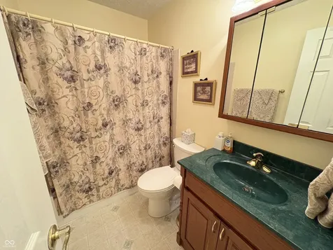 5728 Cross Bridge Plainfield IN 46168