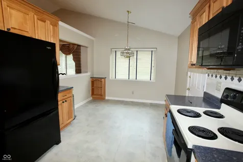 5728 Cross Bridge Court Plainfield IN 46168