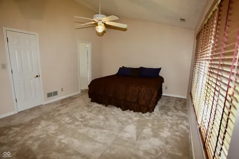 5728 Cross Bridge Court Plainfield IN 46168