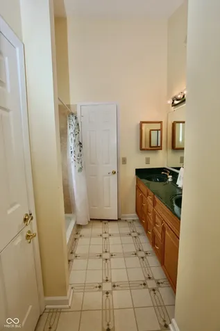 5728 Cross Bridge Court Plainfield IN 46168