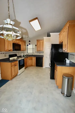 5728 Cross Bridge Court Plainfield IN 46168