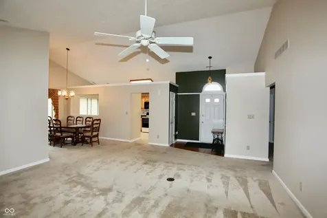 5728 Cross Bridge Court Plainfield IN 46168