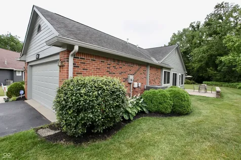 5728 Cross Bridge Court Plainfield IN 46168