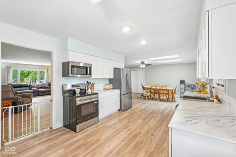 3022 San Jose Greenwood IN 46143