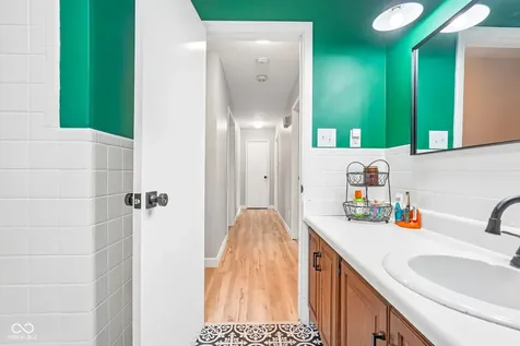 3022 San Jose Greenwood IN 46143