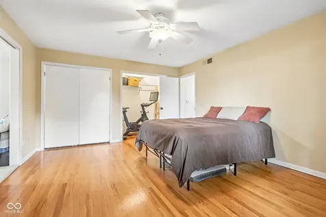 3022 San Jose Greenwood IN 46143