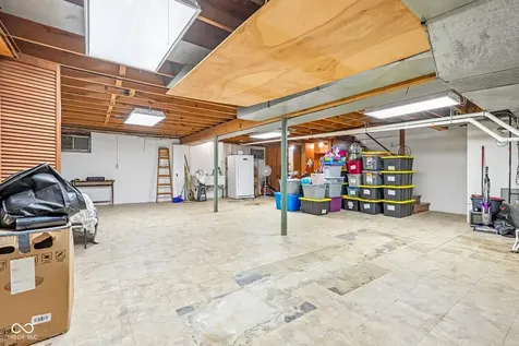 3022 San Jose Greenwood IN 46143