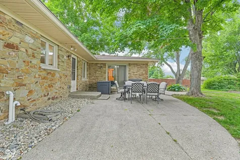 3022 San Jose Greenwood IN 46143