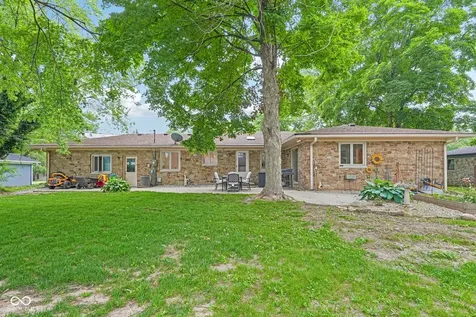 3022 San Jose Greenwood IN 46143