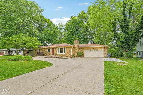 3022 San Jose Greenwood IN 46143