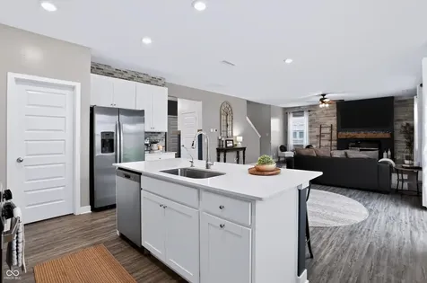 36 Lively Place Cicero IN 46034