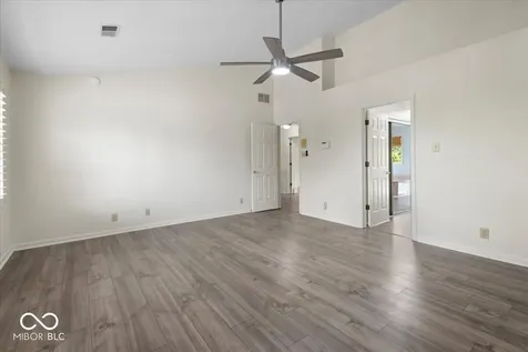 10480 Greenway Drive Fishers IN 46037