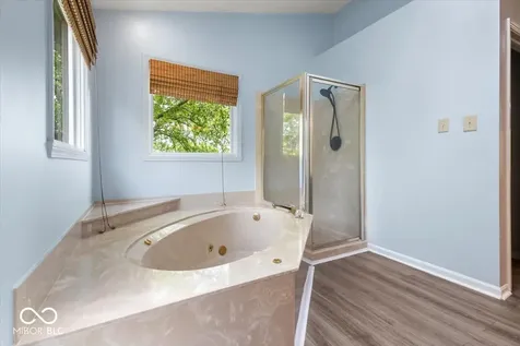 10480 Greenway Drive Fishers IN 46037