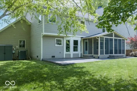 10480 Greenway Drive Fishers IN 46037