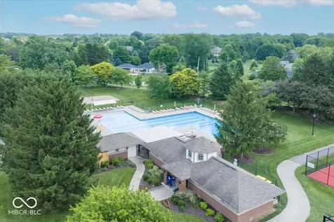 10480 Greenway Drive Fishers IN 46037