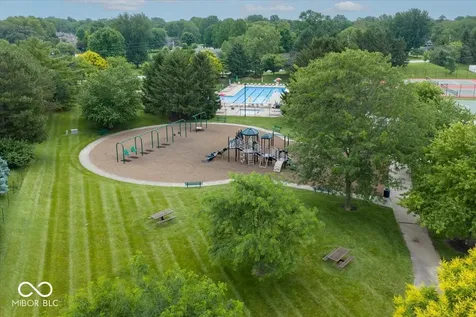 10480 Greenway Drive Fishers IN 46037