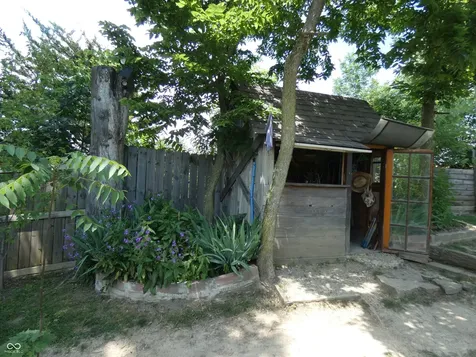 1058 Creekwood Lane Franklin IN 46131