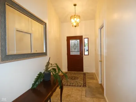 1058 Creekwood Lane Franklin IN 46131