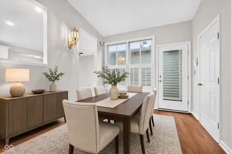 2583 Manigault Street Carmel IN 46032