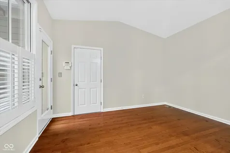 2583 Manigault Street Carmel IN 46032