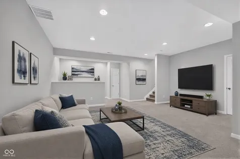 2583 Manigault Street Carmel IN 46032