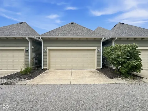 2583 Manigault Street Carmel IN 46032