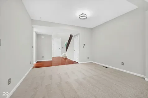 2583 Manigault Street Carmel IN 46032