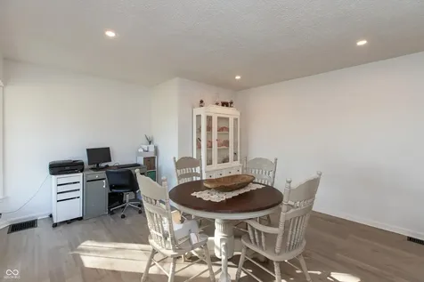 10932 E County Road 1025 N Seymour IN 47274