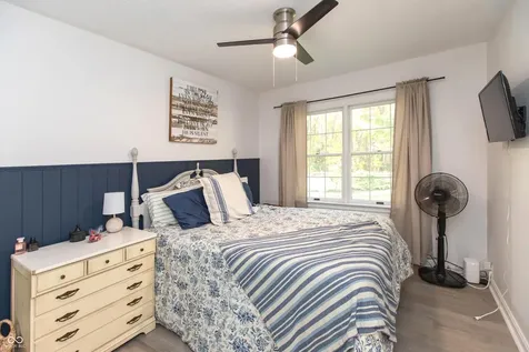 10932 E County Road 1025 N Seymour IN 47274