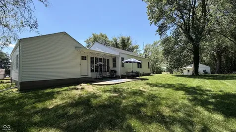 10932 E County Road 1025 N Seymour IN 47274