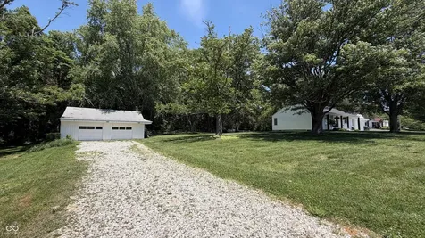 10932 E County Road 1025 N Seymour IN 47274