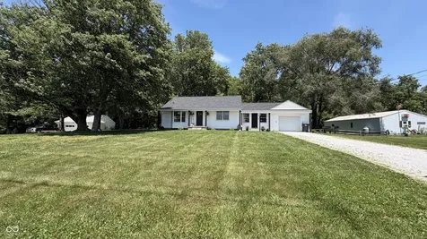 10932 E County Road 1025 N Seymour IN 47274
