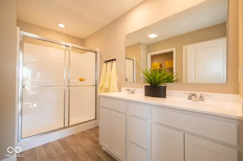 6847 Levant Lane Indianapolis IN 46221