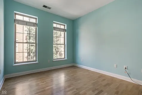 450 E Ohio Street Indianapolis IN 46204