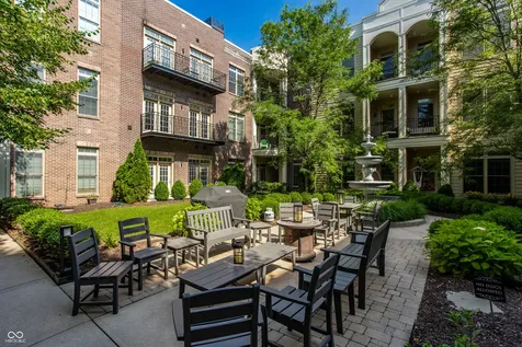 450 E Ohio Street Indianapolis IN 46204