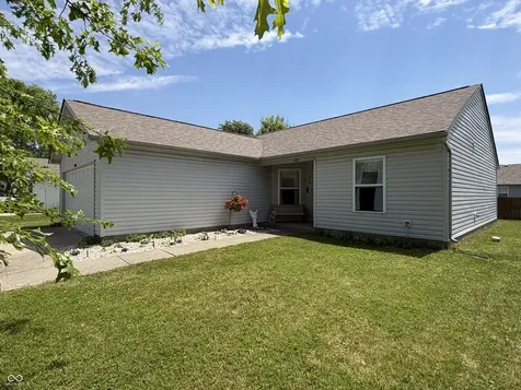 1647 Sweetwater Lane Greenfield IN 46140