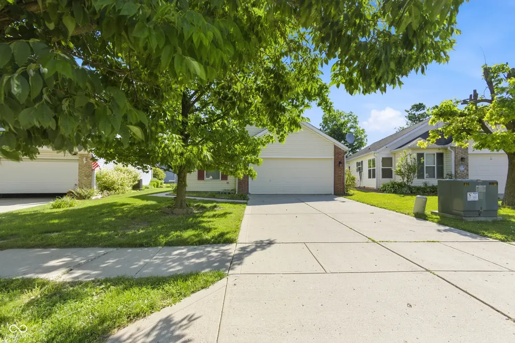 226 Gazebo Drive Indianapolis IN 46227