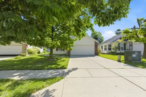 226 Gazebo Drive Indianapolis IN 46227