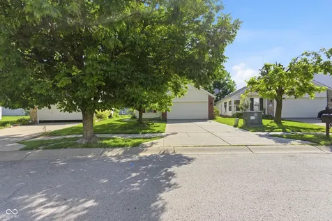 226 Gazebo Drive Indianapolis IN 46227