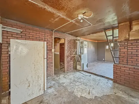 2187 White Avenue Indianapolis IN 46202