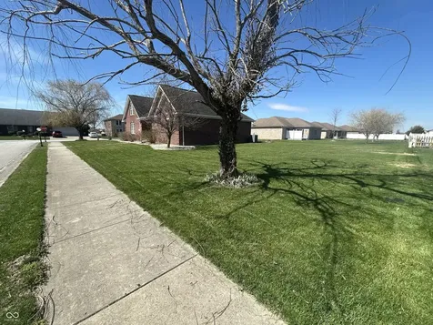 9162 Janelle Drive Seymour IN 47274