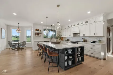 8905 Whitestown Road Zionsville IN 46077