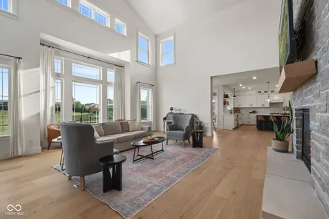 8905 Whitestown Road Zionsville IN 46077