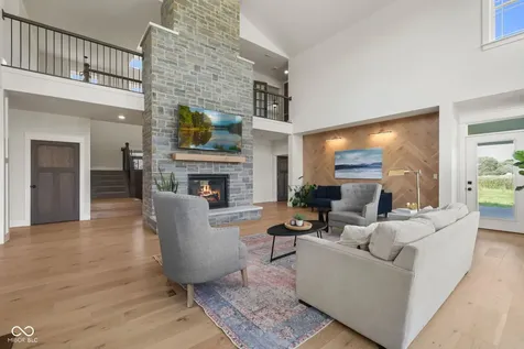 8905 Whitestown Road Zionsville IN 46077