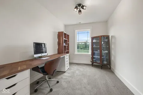 8905 Whitestown Road Zionsville IN 46077