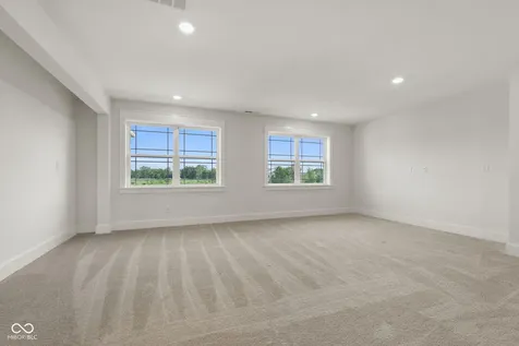 8905 Whitestown Road Zionsville IN 46077